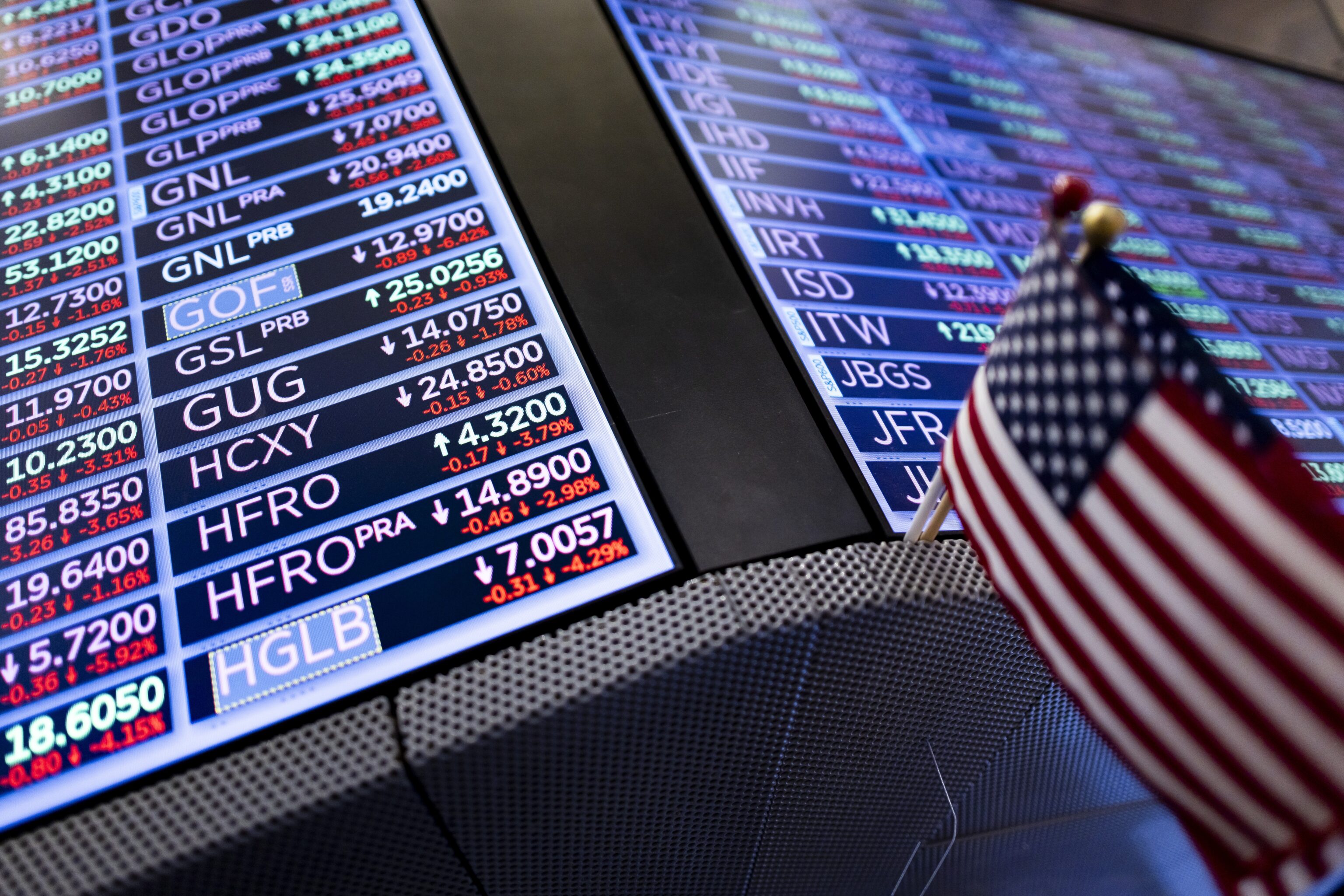 NYSE opens as global markets continue to plunge in wake of Trump’s tariffs